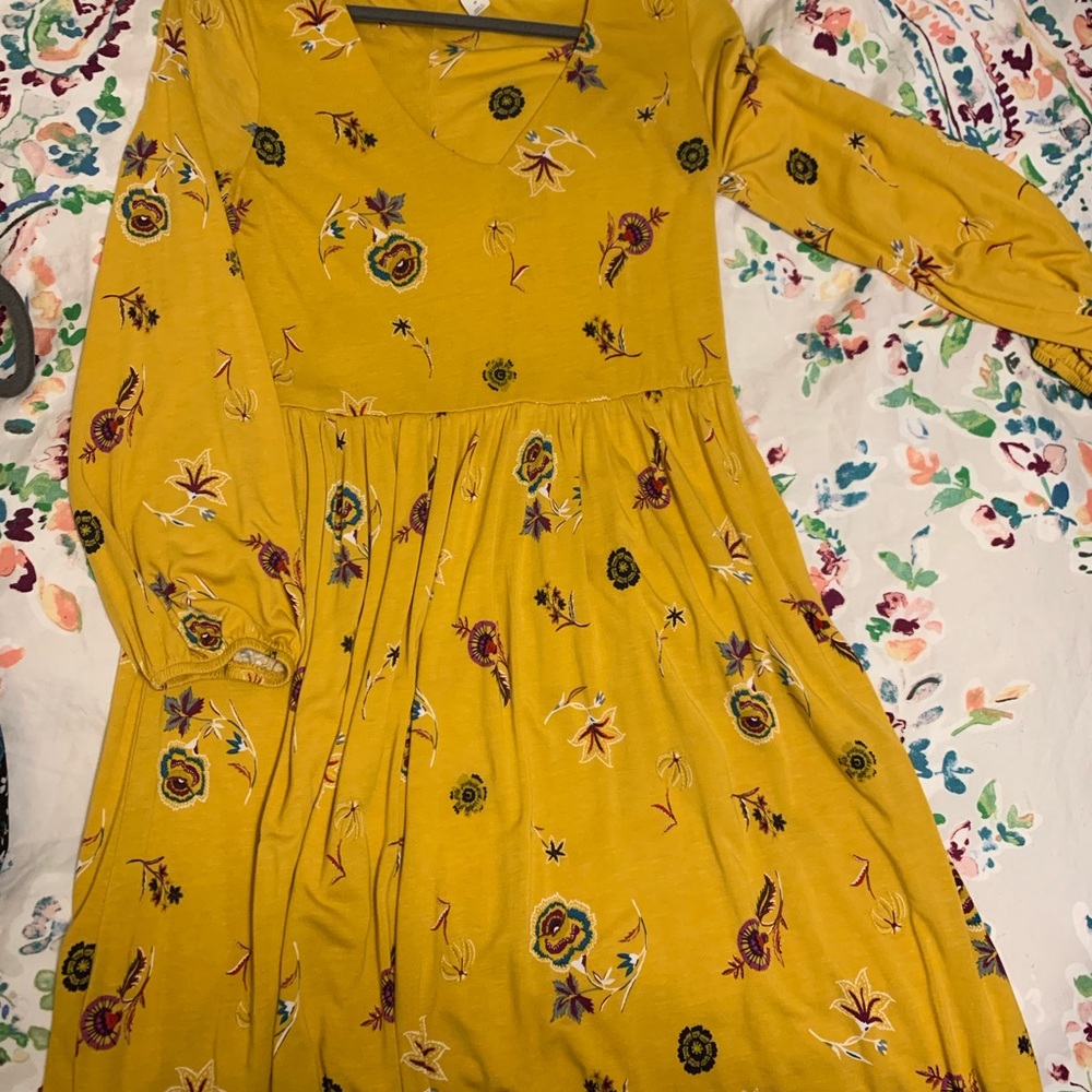 Old Navy dress size medium